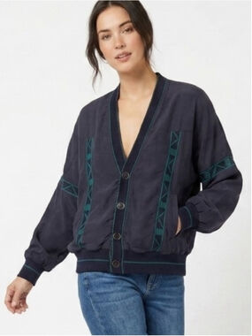 Vintage Torras made in Spain Women’s Navy Bomber Jacket w/Green Trim cotton